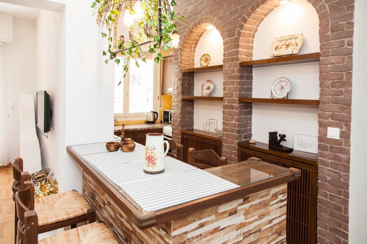 Beautiful Apartment In Pagkrati -Gtd95601 雅典 外观 照片